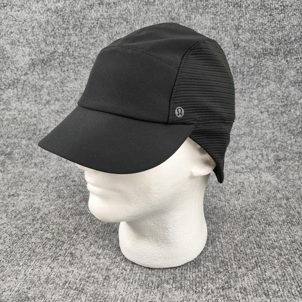 Lululemon Hat Trapper Fitted Womens Size S Black Ear Flap Knit Winter Running